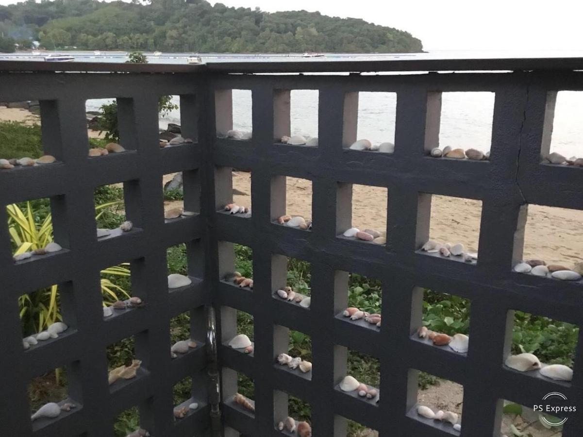 Koh Sirey Beachfront Pool Villa Пхукет Экстерьер фото