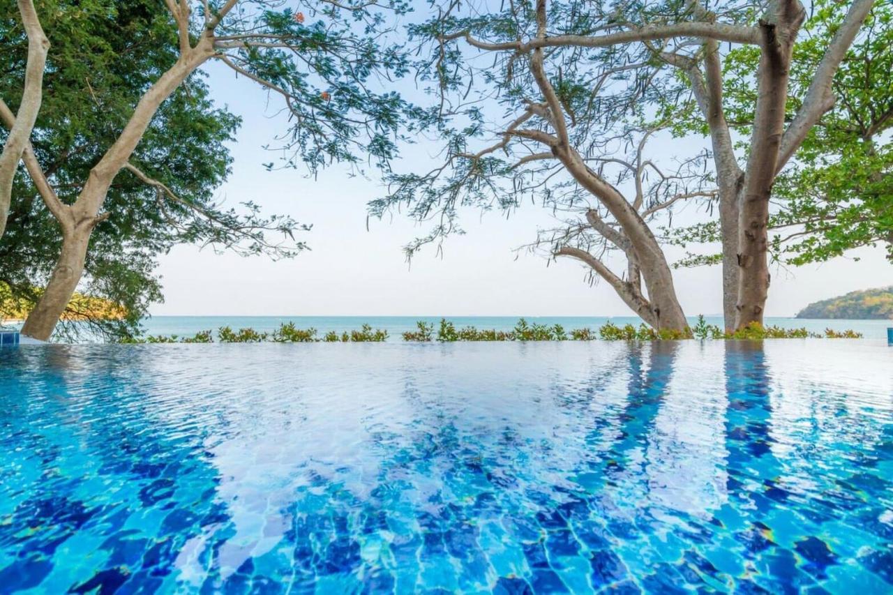 Koh Sirey Beachfront Pool Villa Пхукет Экстерьер фото