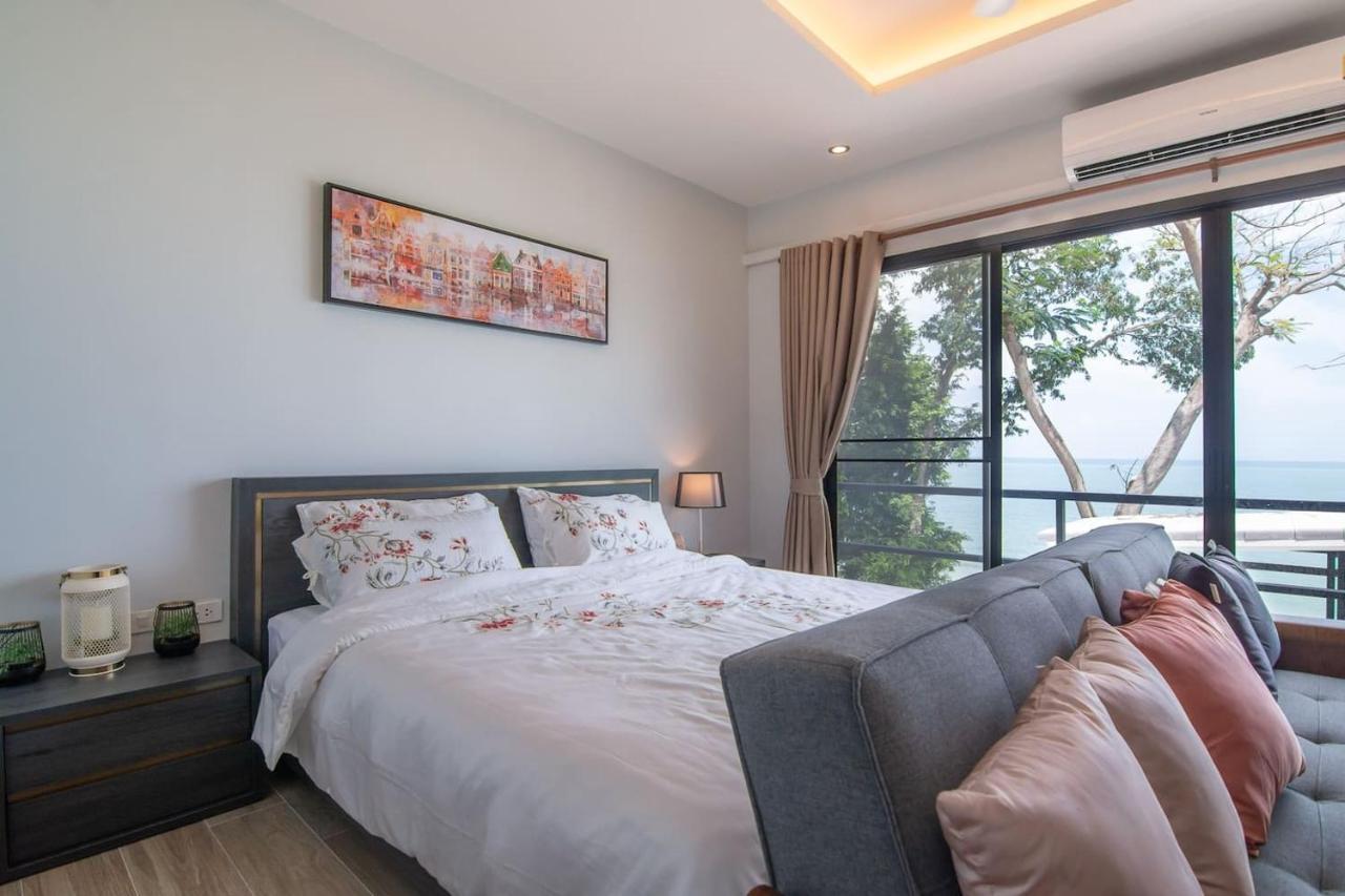 Koh Sirey Beachfront Pool Villa Пхукет Экстерьер фото