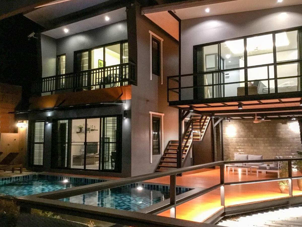 Koh Sirey Beachfront Pool Villa Пхукет Экстерьер фото